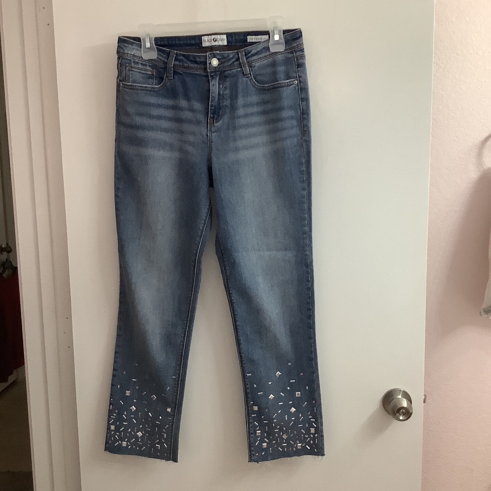 Black Daisy Jeans. Size 11/30